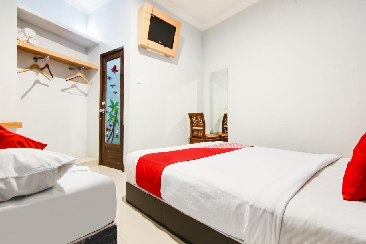 Collection O 91464 7 Dream Hotel Palembang Kültér fotó