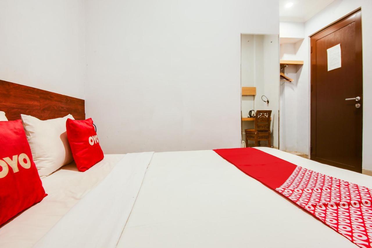 Collection O 91464 7 Dream Hotel Palembang Kültér fotó